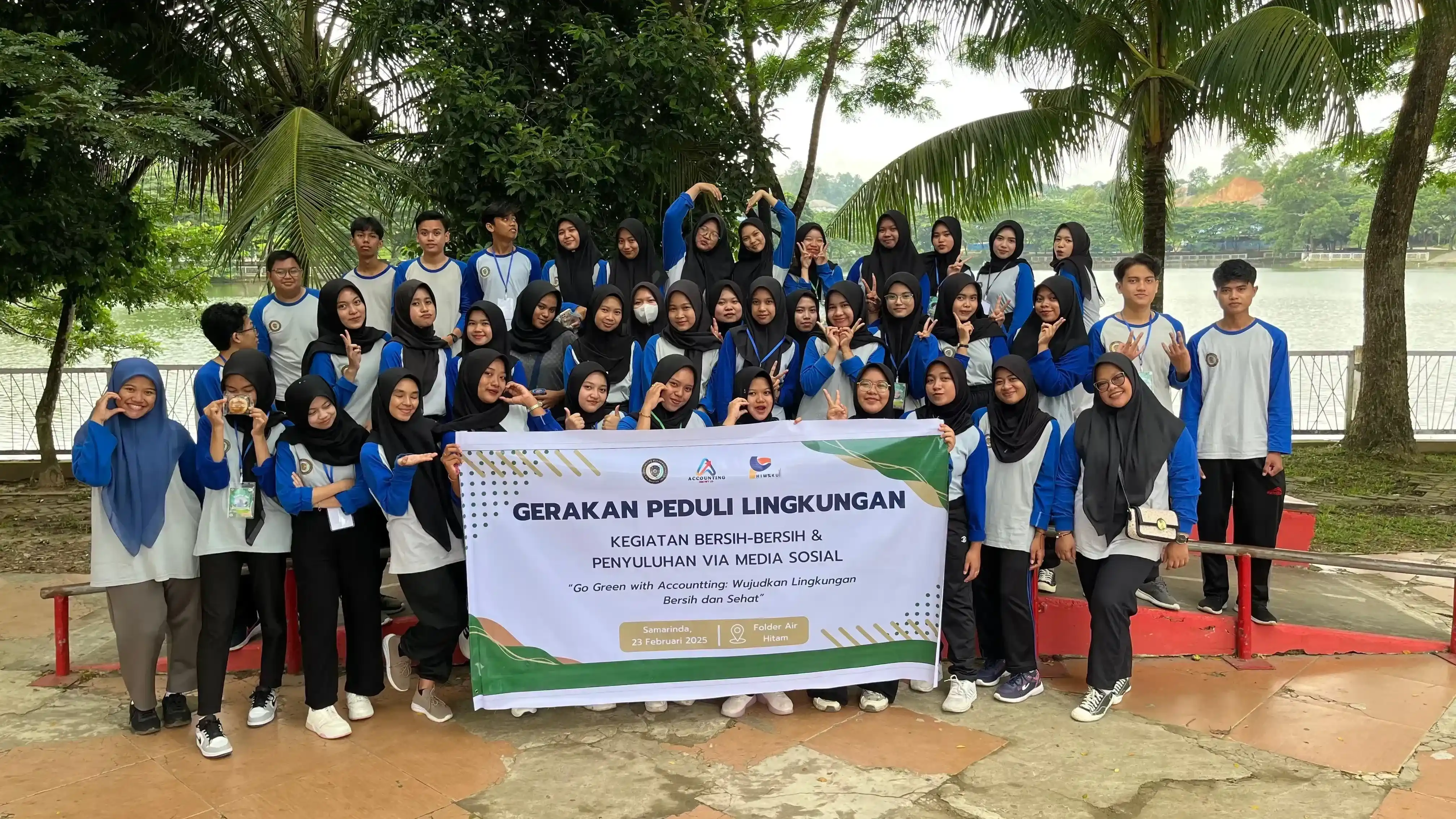 Go Green With Accounting : "Wujudkan Lingkungan Bersih dan Sehat"
