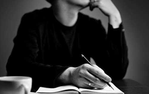 Jika Bukan Anak Raja Maka Jadilah Penulis