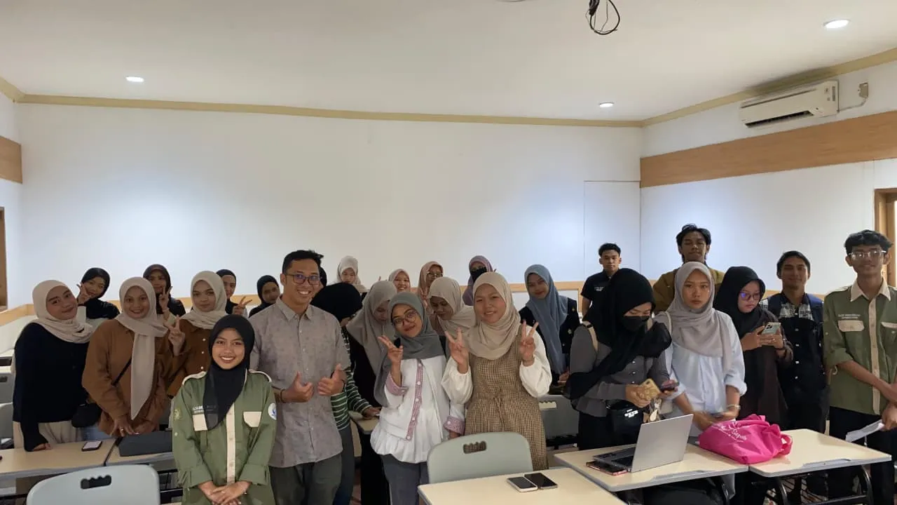 Program Studi S1 Akuntansi Gelar Balance Diskusi Ilmiah: Bekali Mahasiswa Strategi Mencari Referensi Kredibel dan Pemanfaatan AI Dalam Penulisan Skripsi