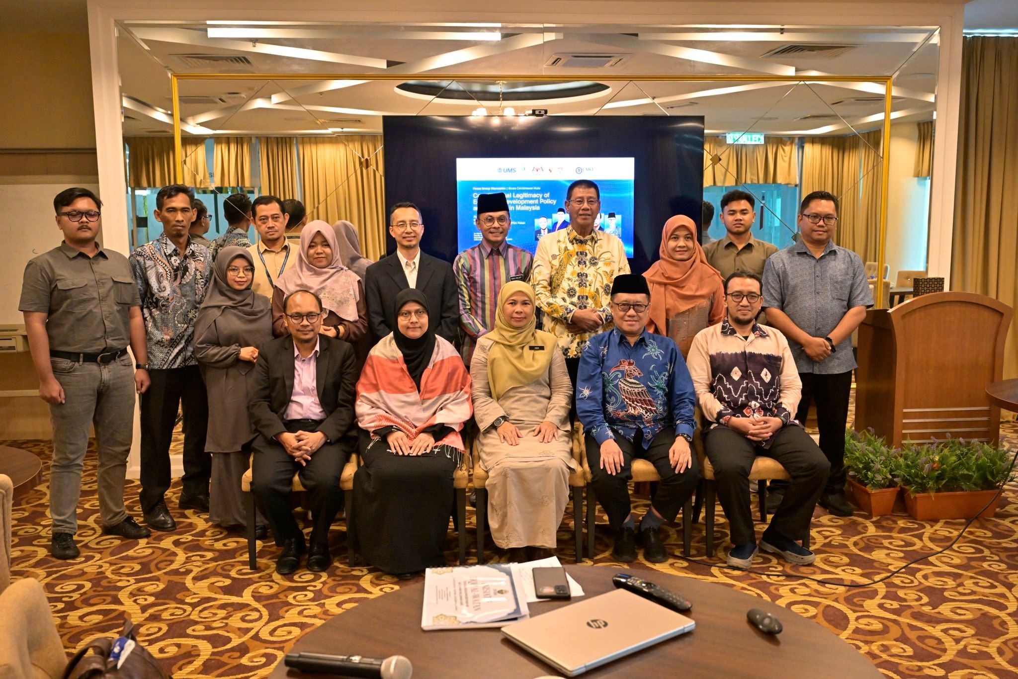 Dosen UMKT Ikut Serta dalam Diskusi Cendekiawan Terkemuka Perkuat Penelitian Regional