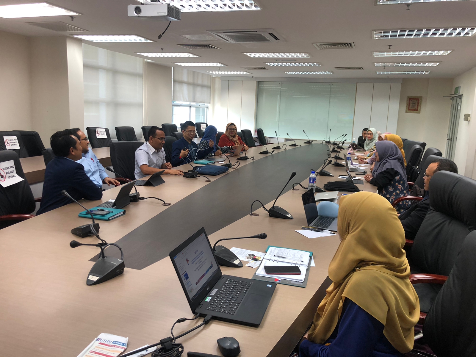 Magister Manajemen “Benchmarking” di UTHM Malaysia!