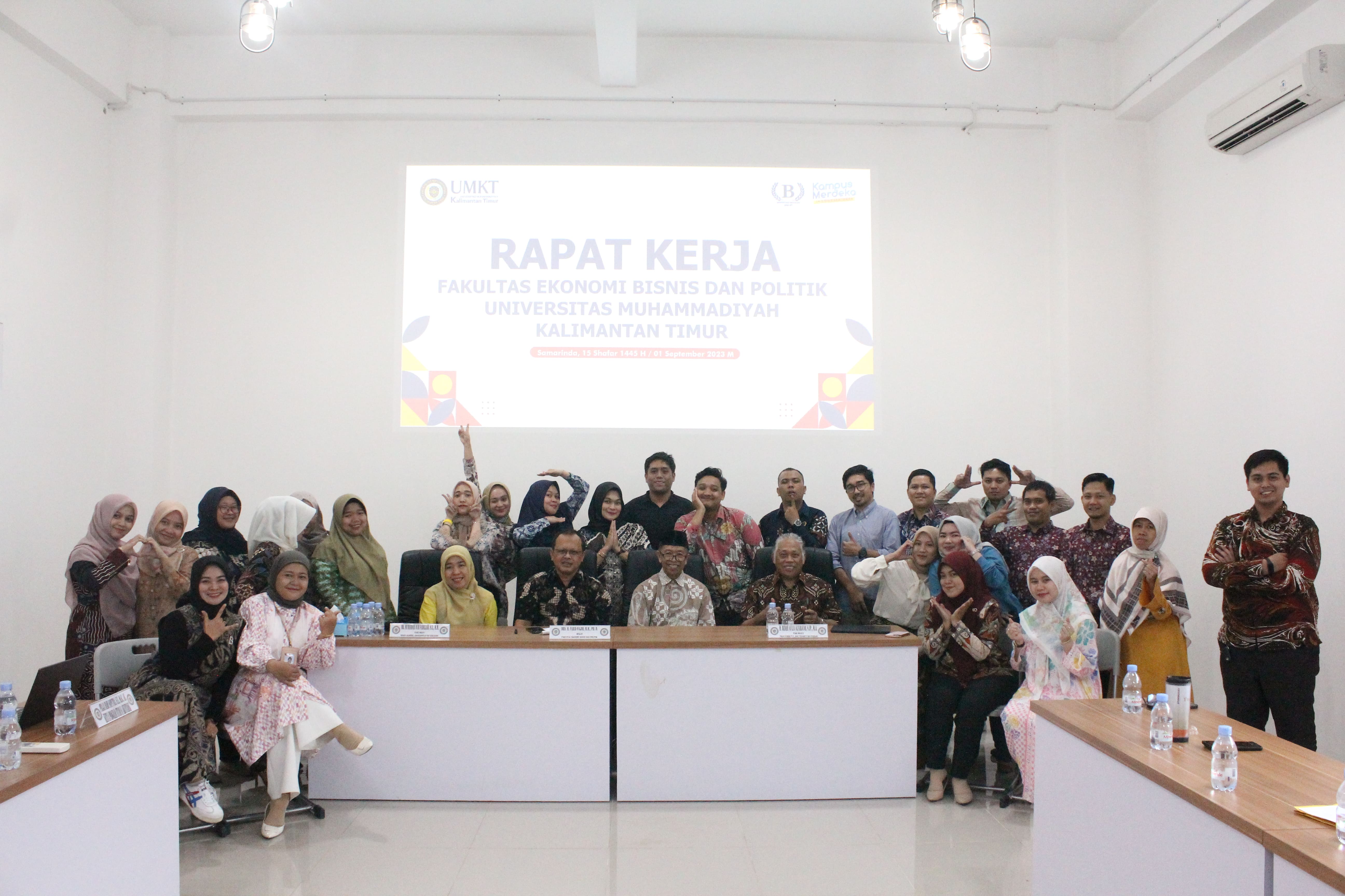 DEKAN FEBP: “Pelayanan harus Akademis dan Humanis!!”, FEBP lakukan Raker di Pembukaan Tahun Ajaran 2023/2024