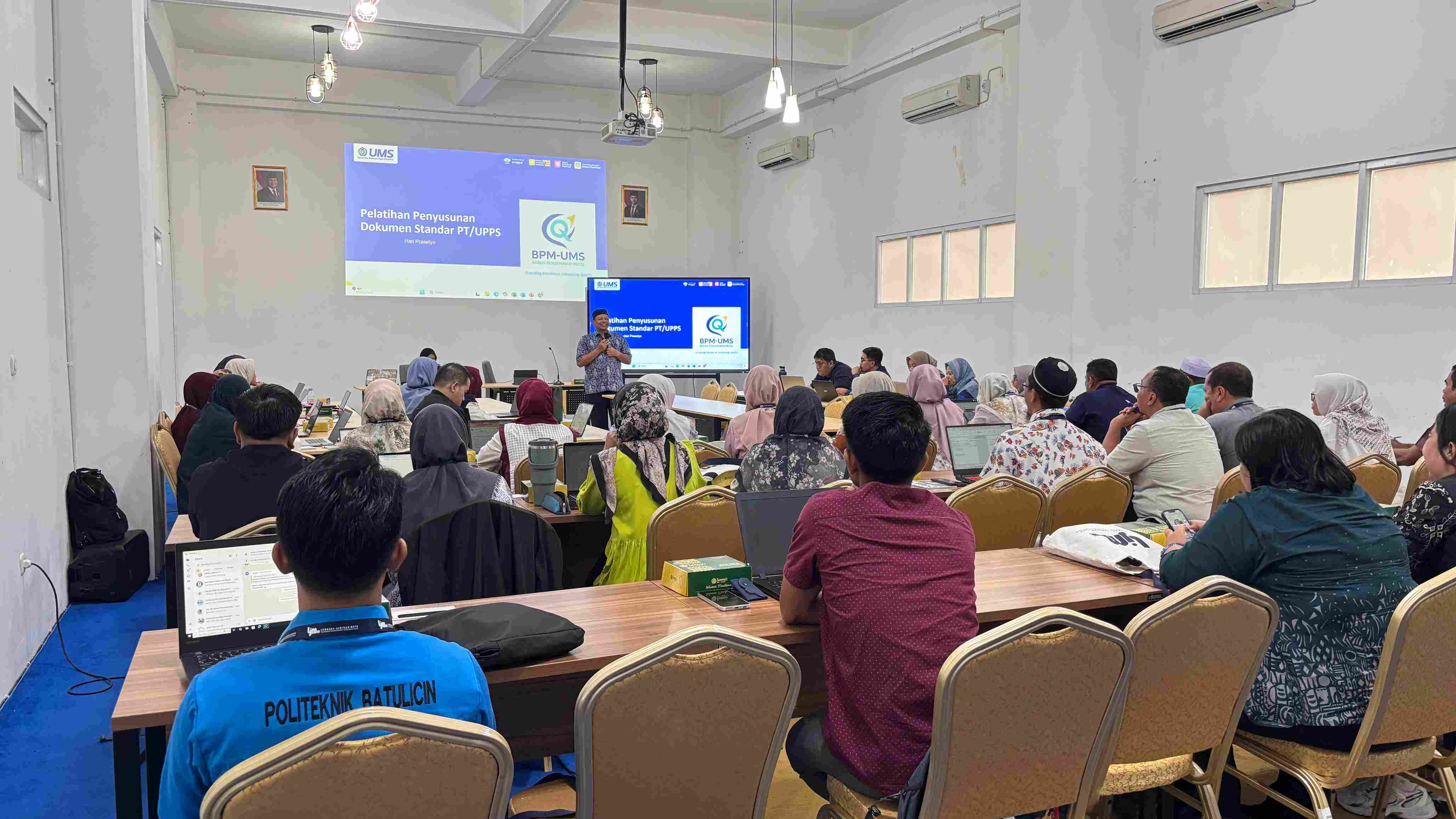 Lembaga Jaminan Mutu UMKT Selenggarakan Pelatihan Penyusunan Dokumen Standar Perguruan Tinggi Berbasis Permendiktisaintek No. 39 Tahun 2025