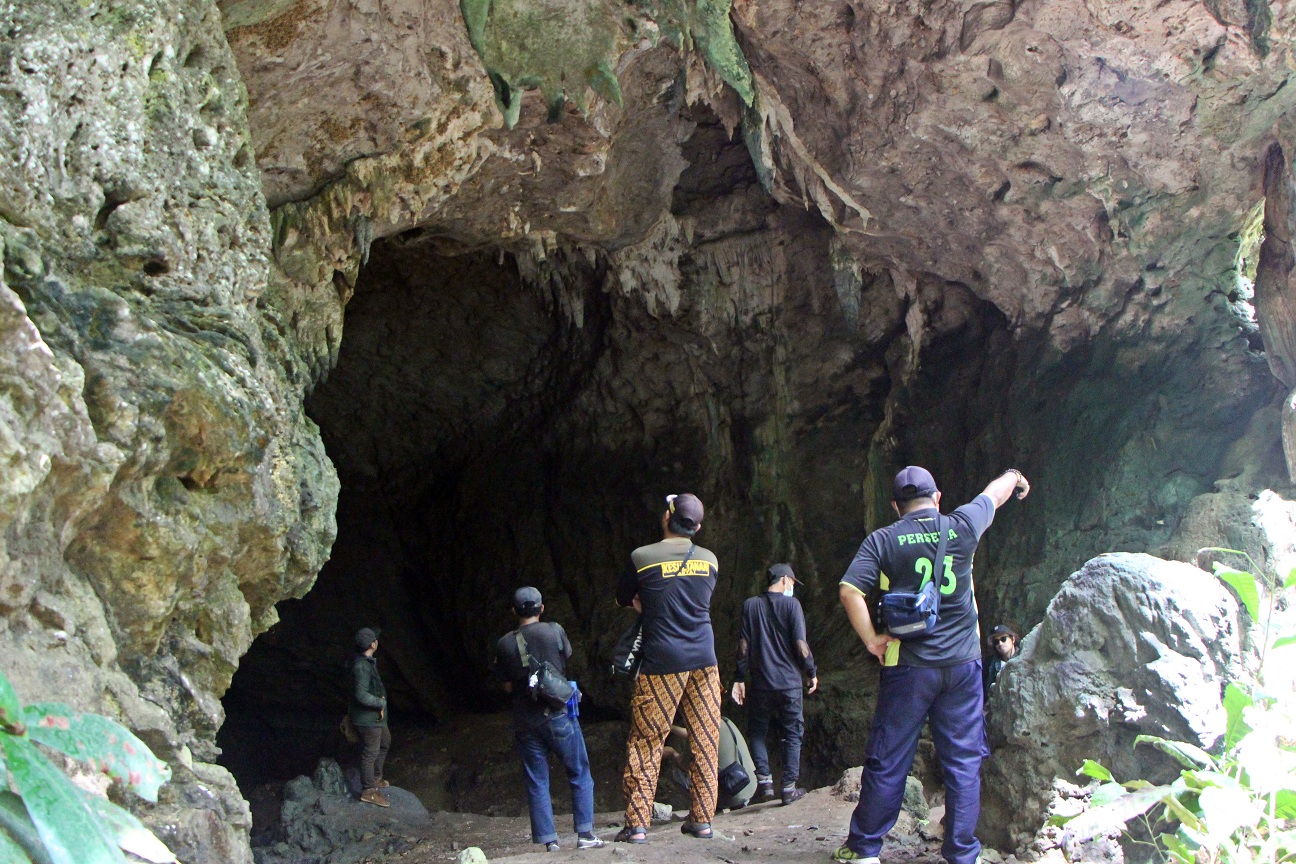 Menelusuri Eksotika Gua Desa Sanggulan di Sebulu Kukar