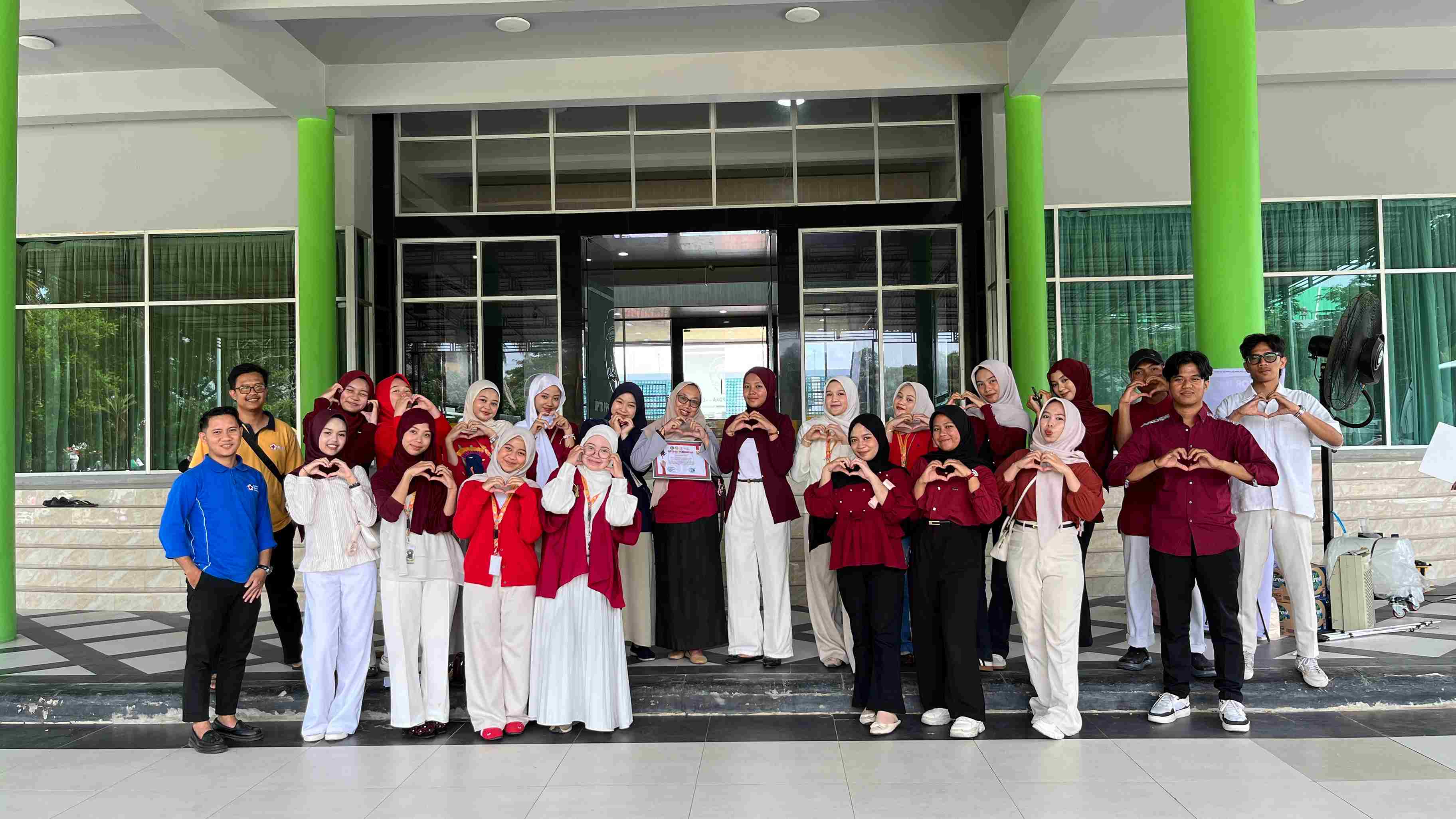 Donor Darah HMJM UMKT bersama PMI Samarinda: Wujud Kepedulian Sosial Mahasiswa melalui Setetes Darah, Sejuta Harapan