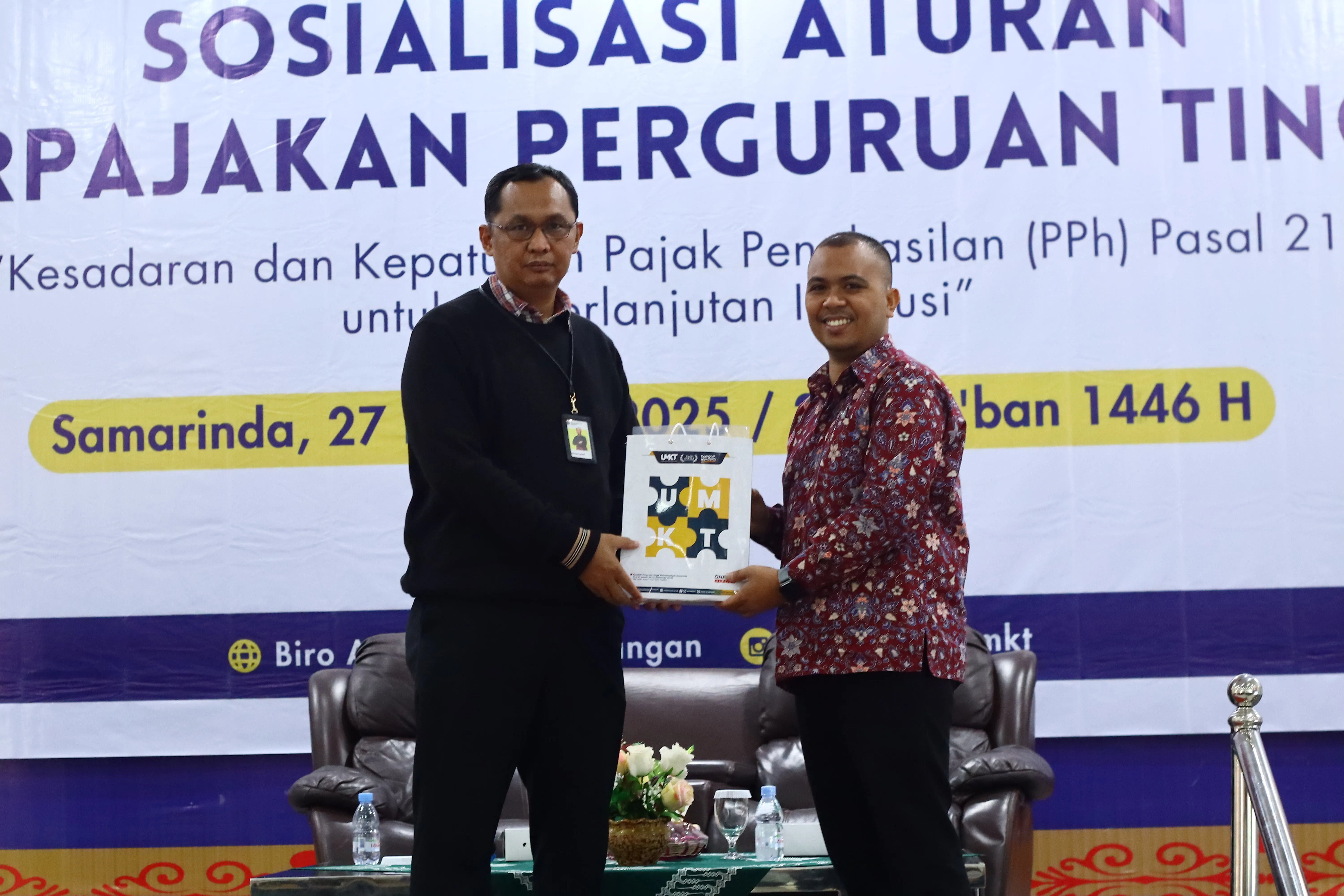 Sosialisasi Aturan Perpajakan Perguruan Tinggi dengan Tema "Kesadaran dan Kepatuhan Pajak Penghasilan (PPh) Pasal 21 untuk Keberlanjutan Institusi"