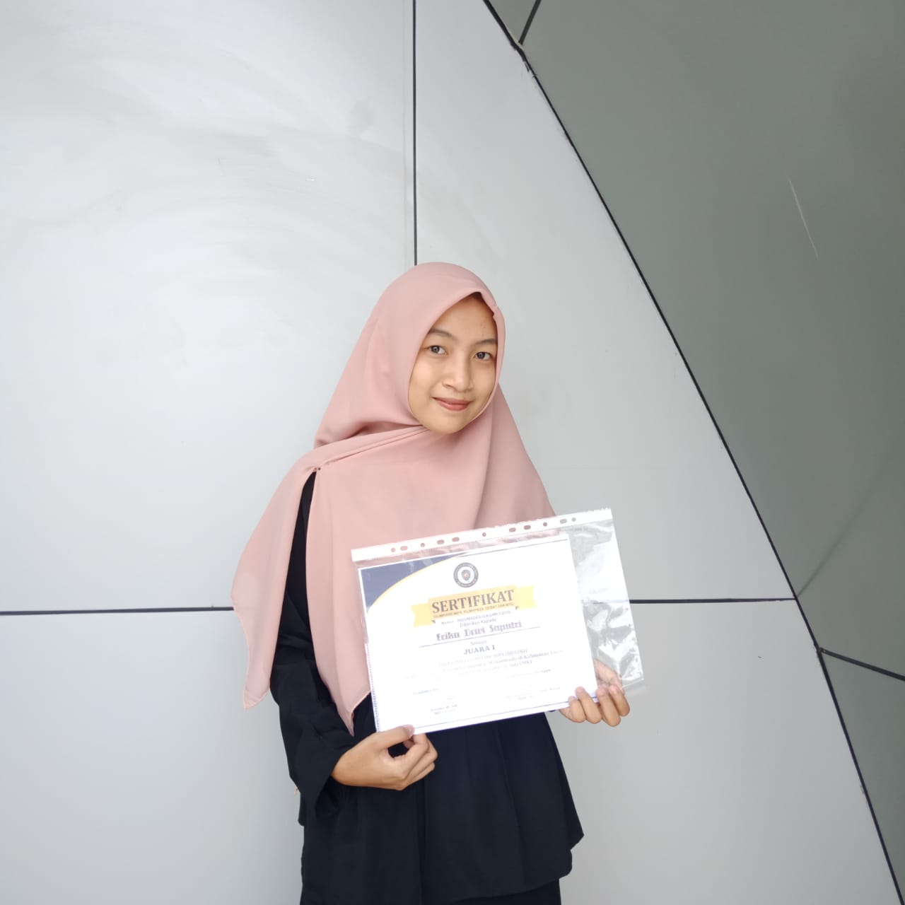 Prestasi Mahasiswa di Bidang Akademik