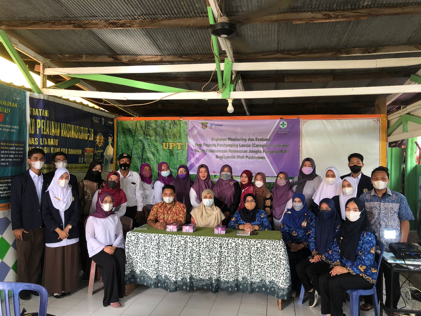 Kegiatan Pengabmas Monitoring Evaluasi PJP Caregiver Informal Lansia dan Penguatan Pertolongan Pertama Pada Kecelakaan Pada Caregiver Informal