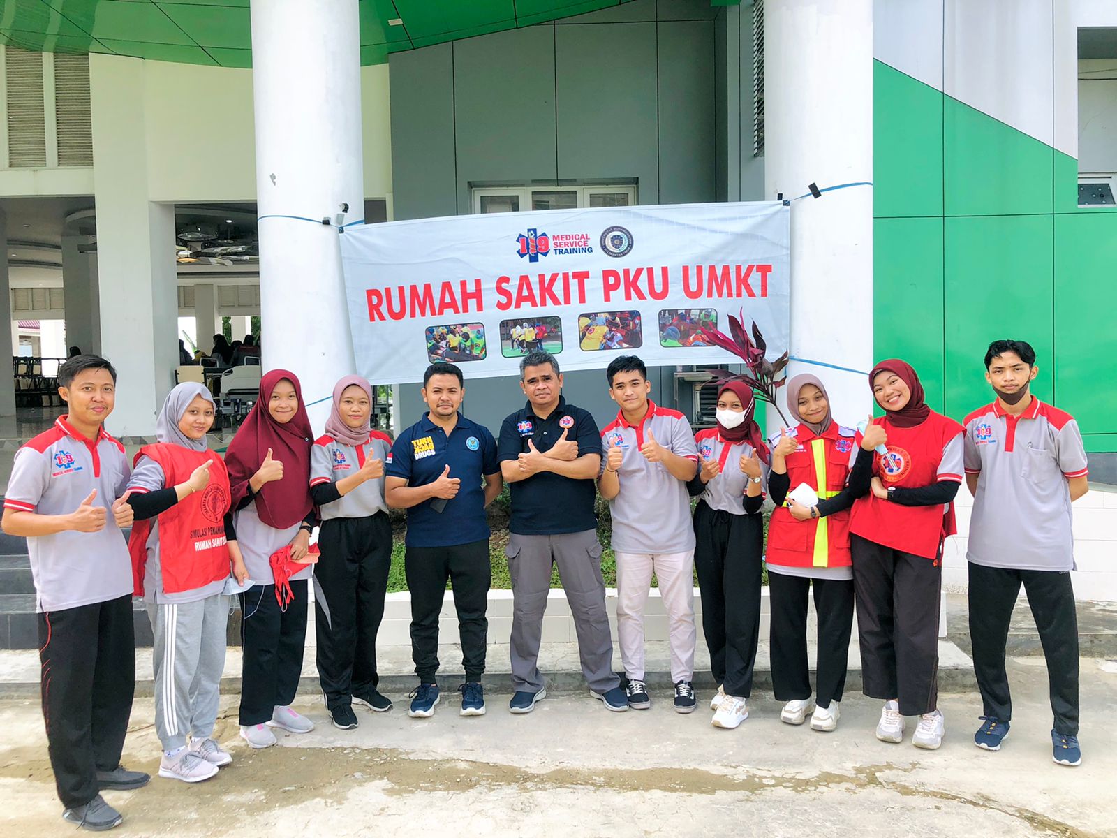 Pelatihan Basic Trauma Cardiac Life Support (BTCLS) D3 Keperawatan