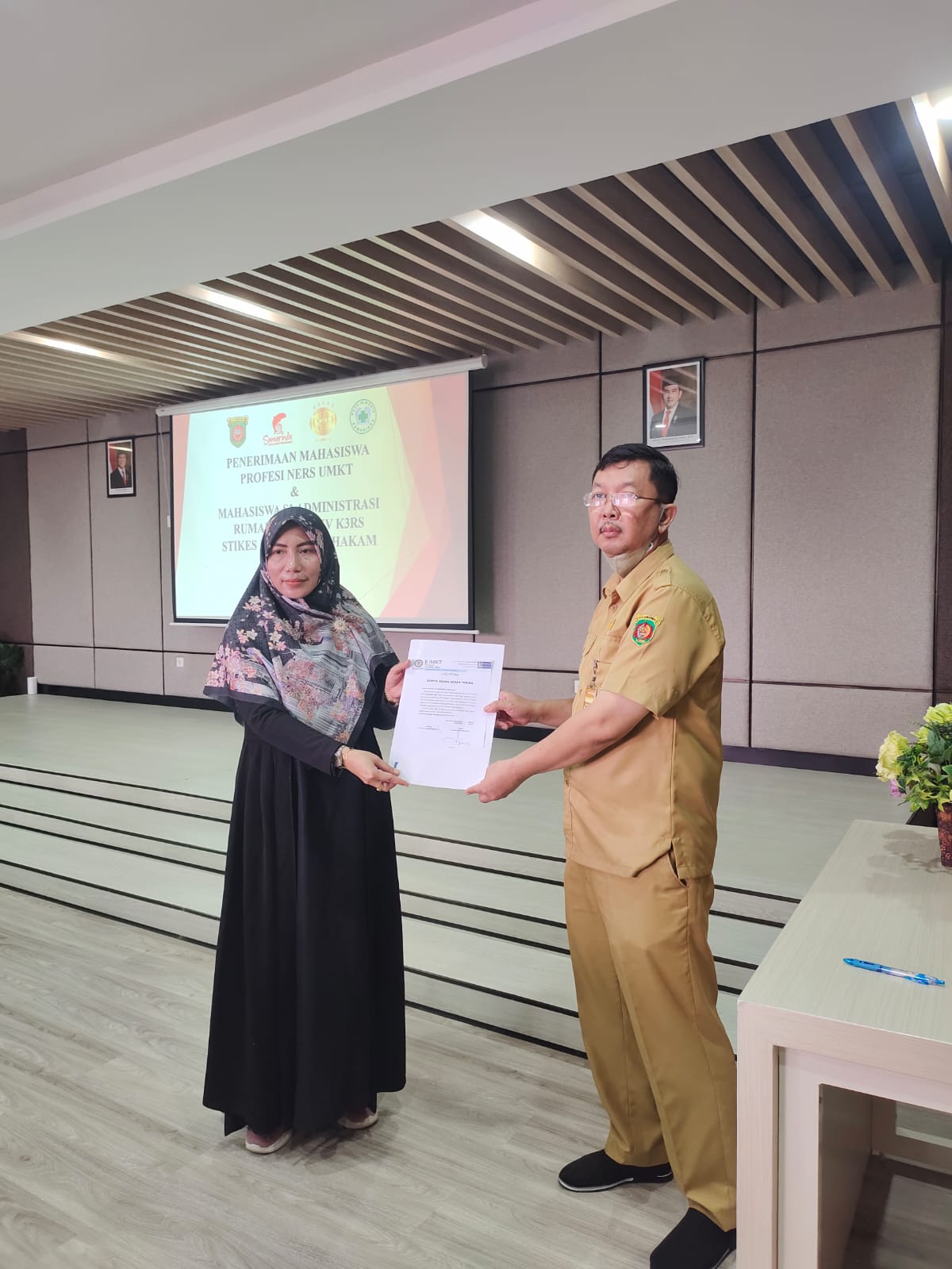 Kegiatan Orientasi dan Serah Terima Mahasiswa Prodi Profesi Ners di RSUD I.A Moeis Samarinda