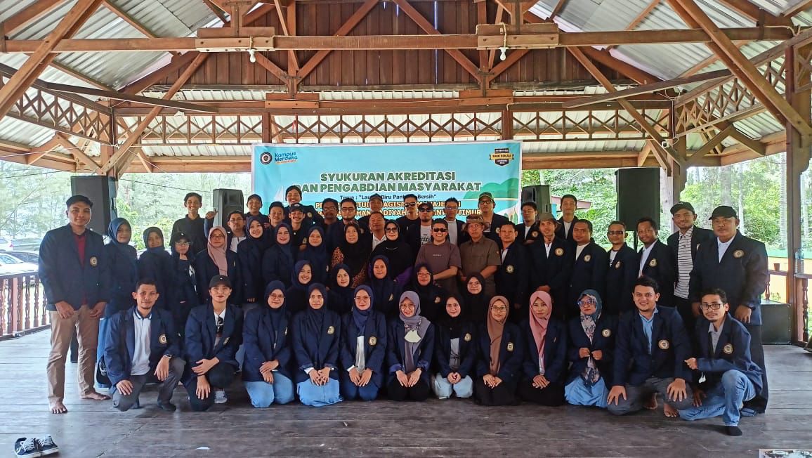 Raih Akreditasi Baik Sekali, Magister Manajemen Fakultas Ekonomi Bisnis dan Politik Unversitas Muhammadiyah Kalimantan Timur Gelar Syukuran Bersama Dosen dan Mahasiswa