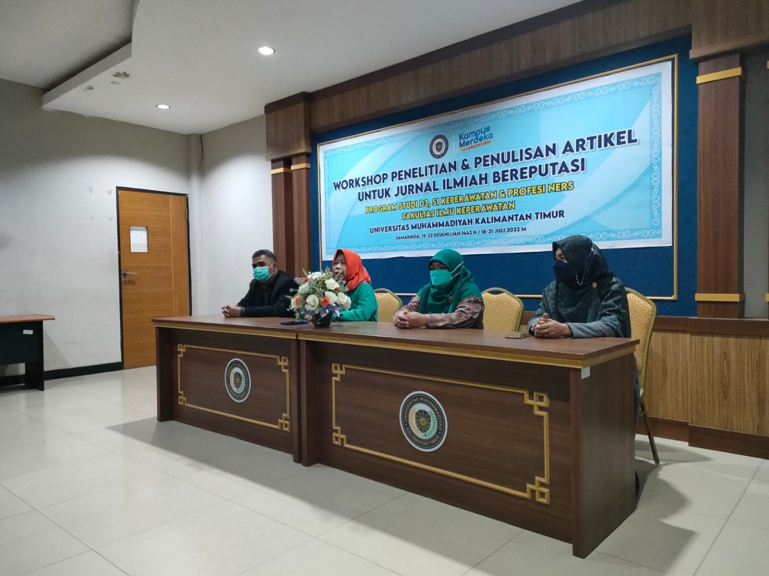 WORKSHOP PENELITIAN & PENULISAN ARTIKEL ILMIAH UNTUK JURNAL ILMIAH BEREPUTASI