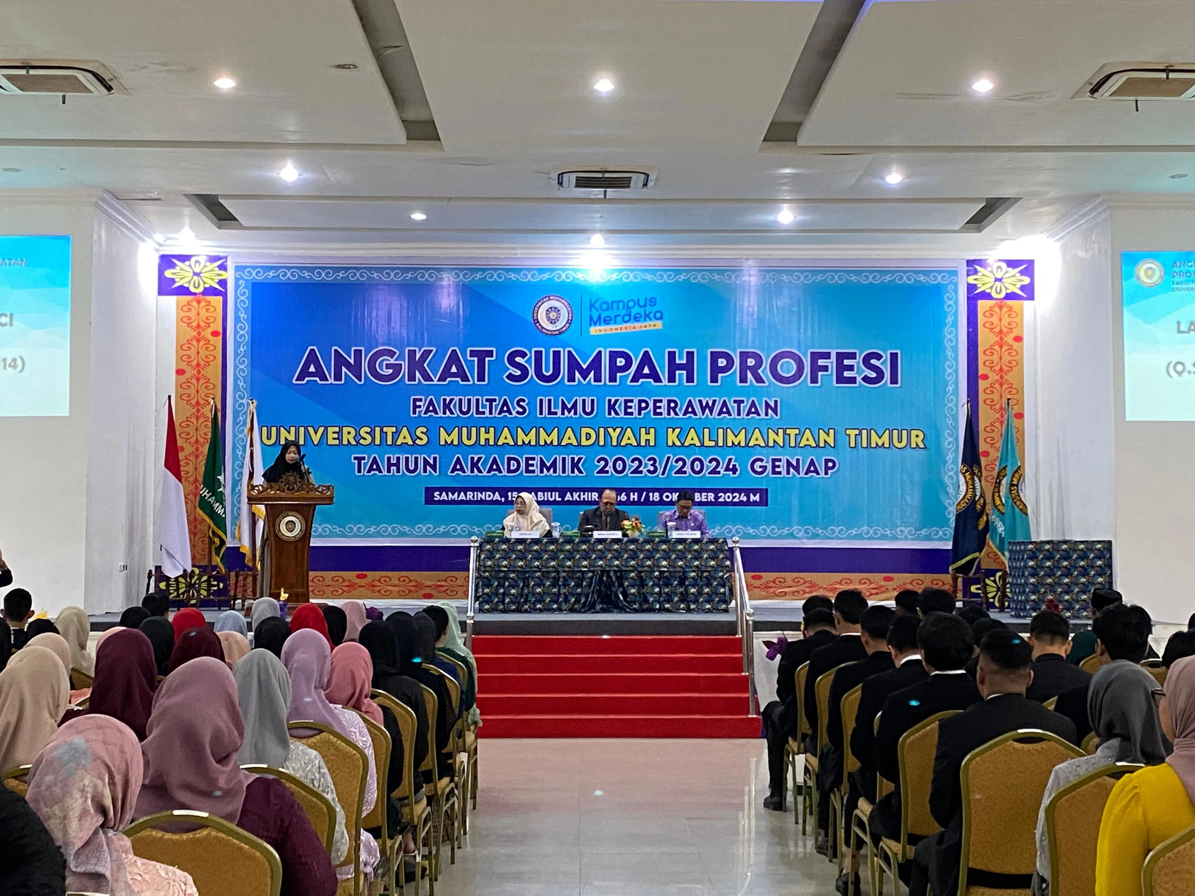 ANGKAT SUMPAH FAKULTAS ILMU KEPERAWATAN UNIVERSITAS MUHAMMADIYAH KALIMANTAN TIMUR TAHUN AKADEMIK 2023/2024 GENAP