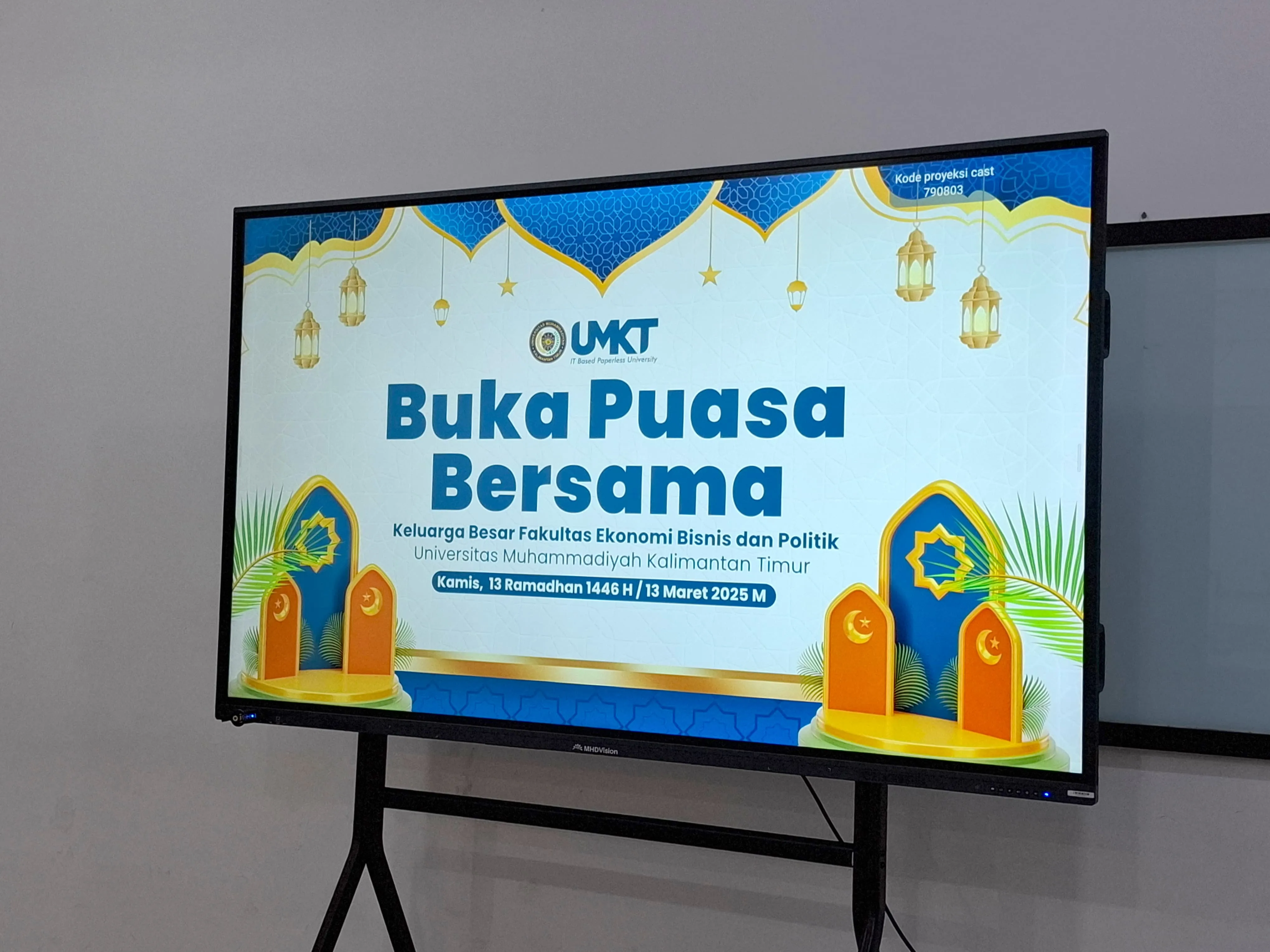 Fakultas Ekonomi dan Bisnis UMKT Gelar Buka Puasa Bersama, Perkuat Kebersamaan Civitas Akademika