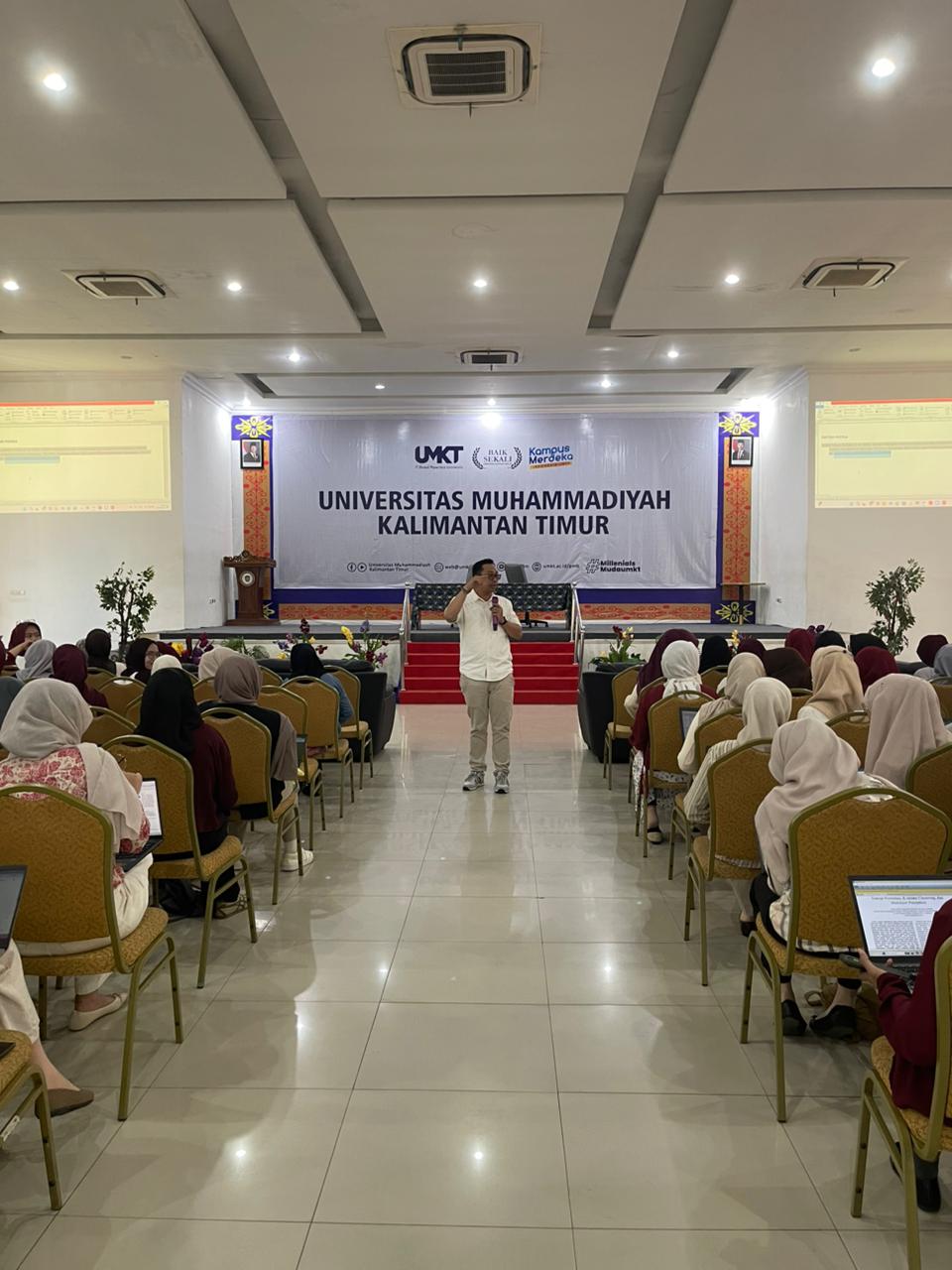 Referensi Manajemen Skripsi