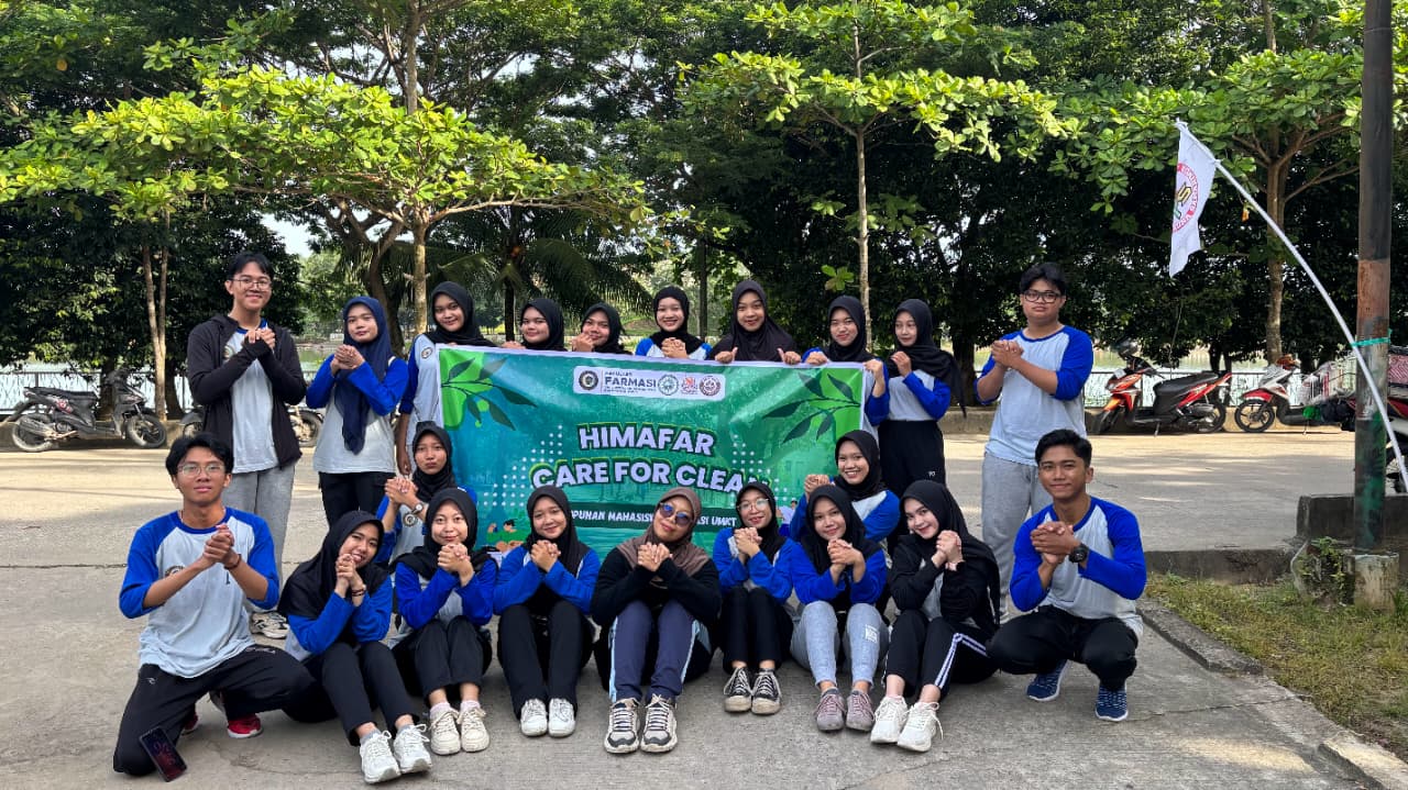 HIMAFAR Care For Clean : Aksi Peduli Lingkungan di Area Folder Samarinda