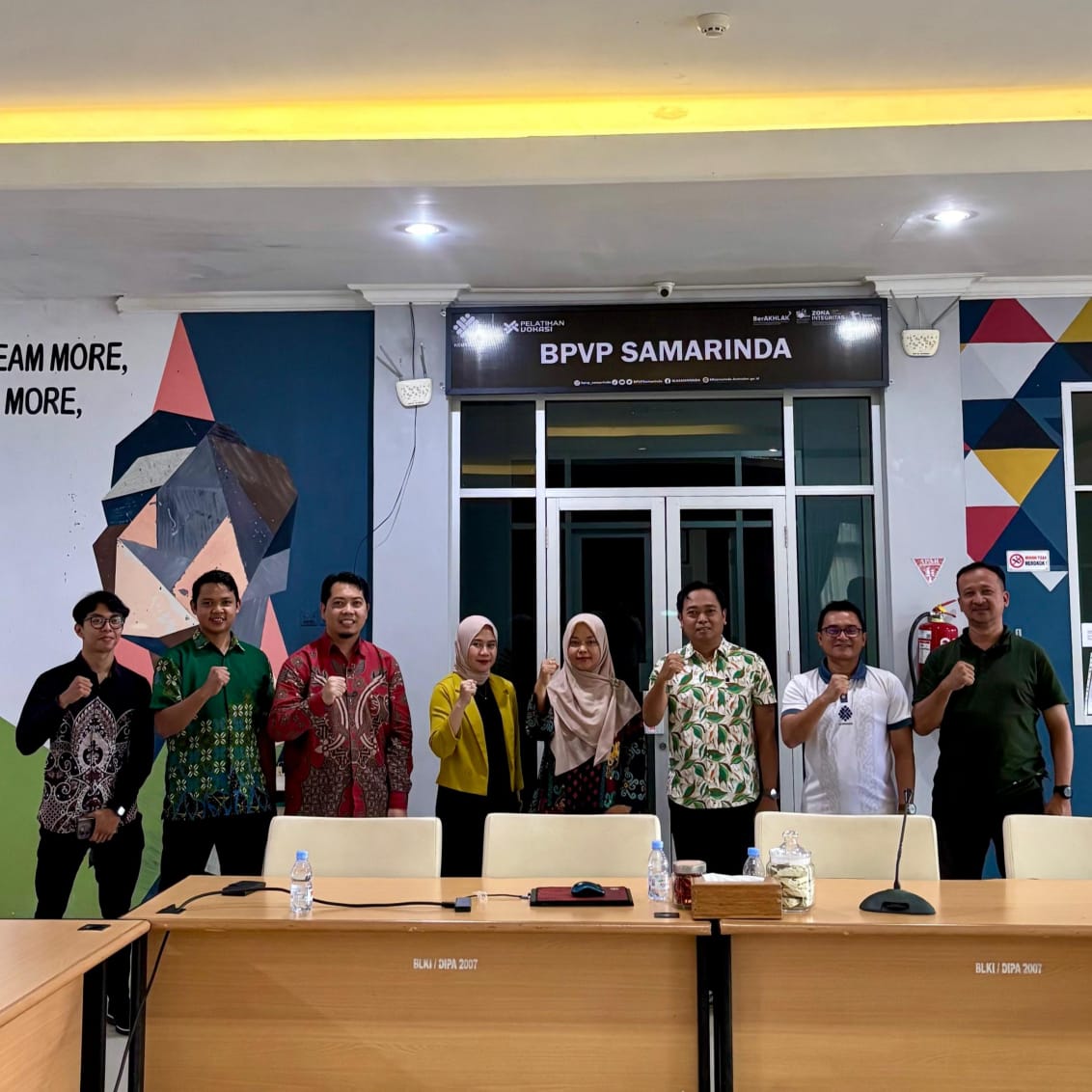 Perkuat Kompetensi Mahasiswa, UMKT melalui Bidang Kemahasiswaan Lakukan Kunjungan Resmi ke BPVP Samarinda