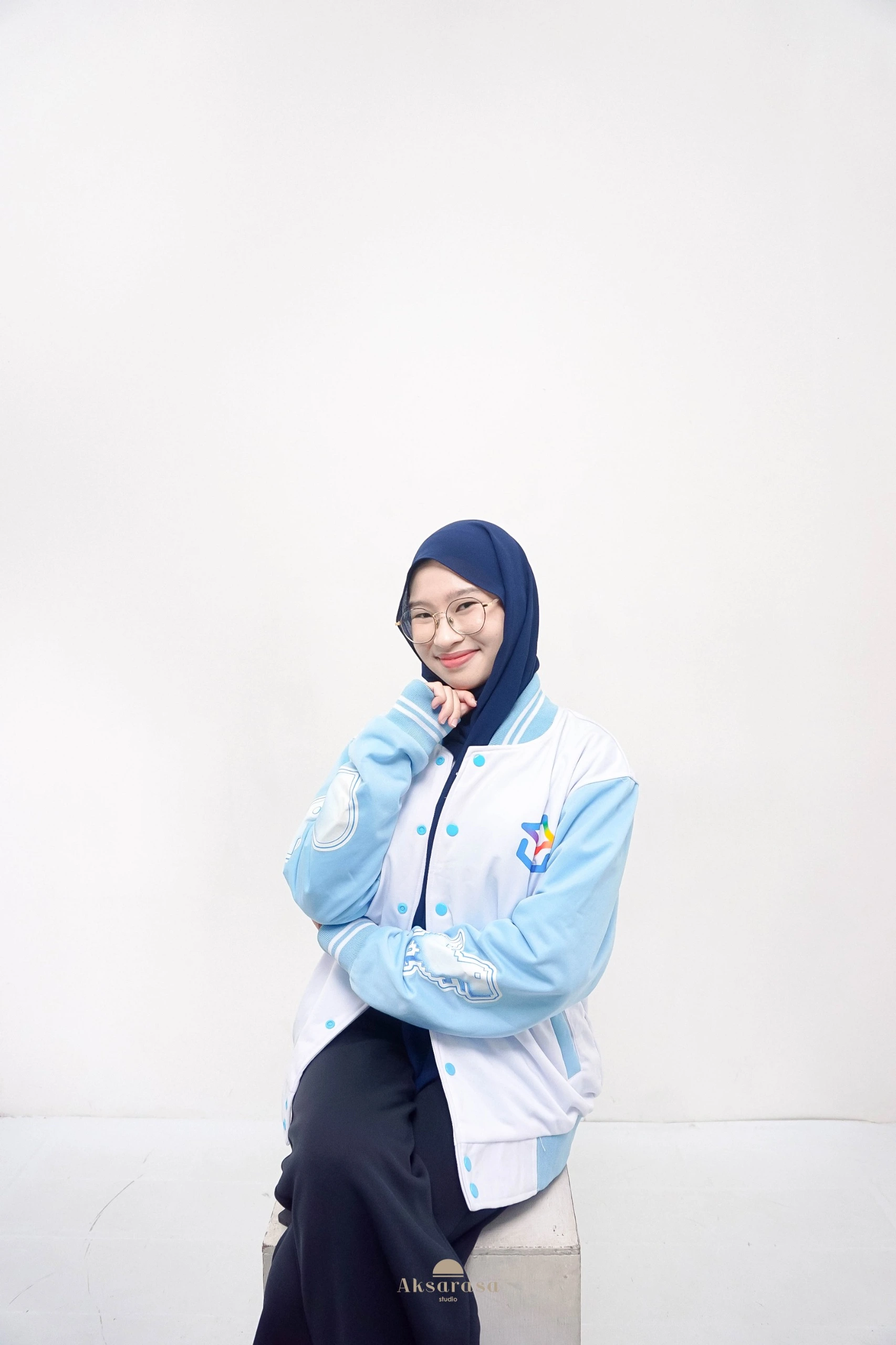 Curiosity Didn’t Kill the Cat: How Nur Shabrina Qonitah Transformed Inquisitiveness into Global Opportunity