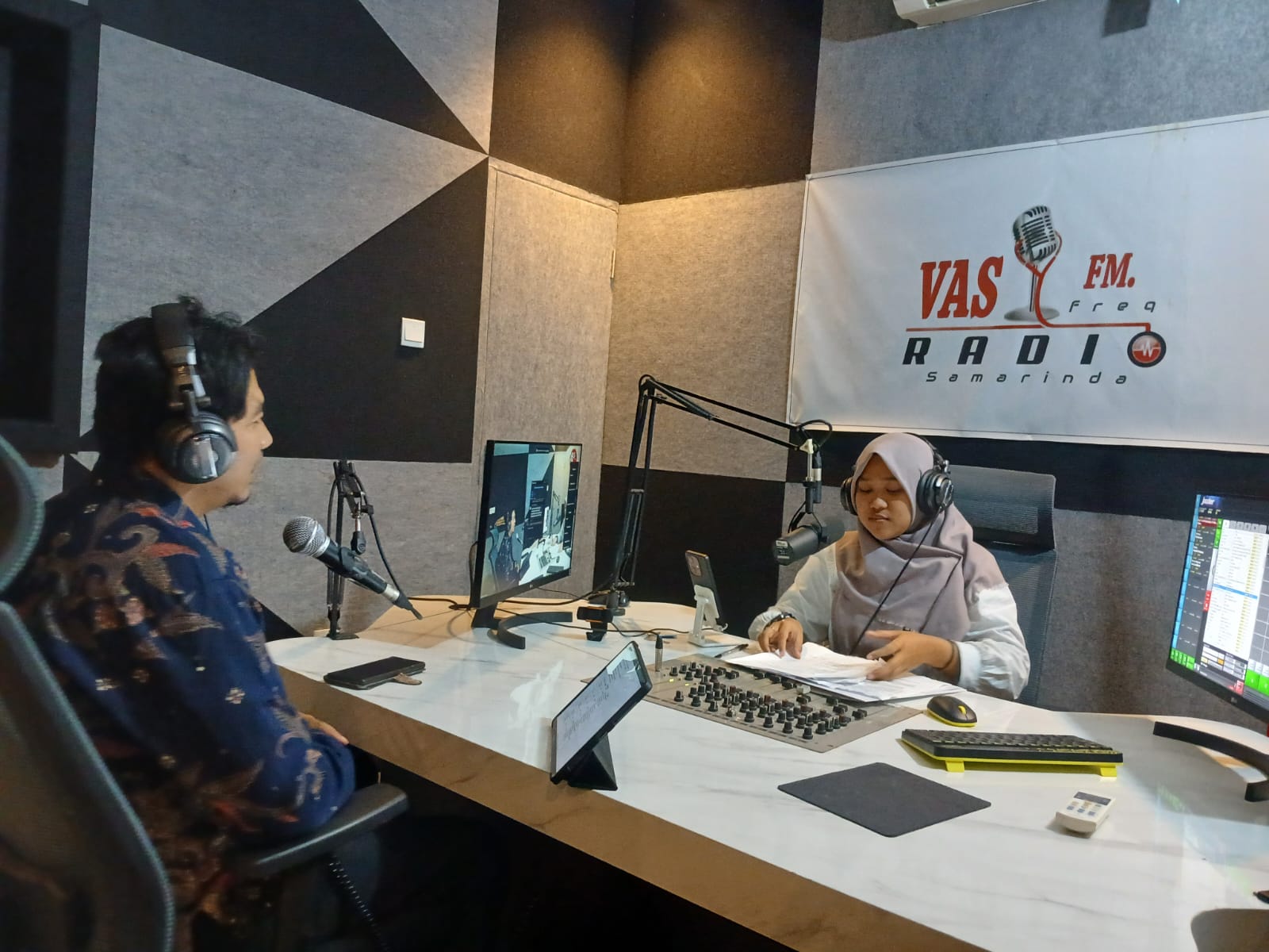 Ns. Thomas Ari Wibowo, M.Kep, Dosen D3 Keperawatan Berbagi Tips Olahraga Sehat Saat Puasa dalam Program Live Talkshow Kurma "Kuliah Ramadhan" VAS FM 99.4