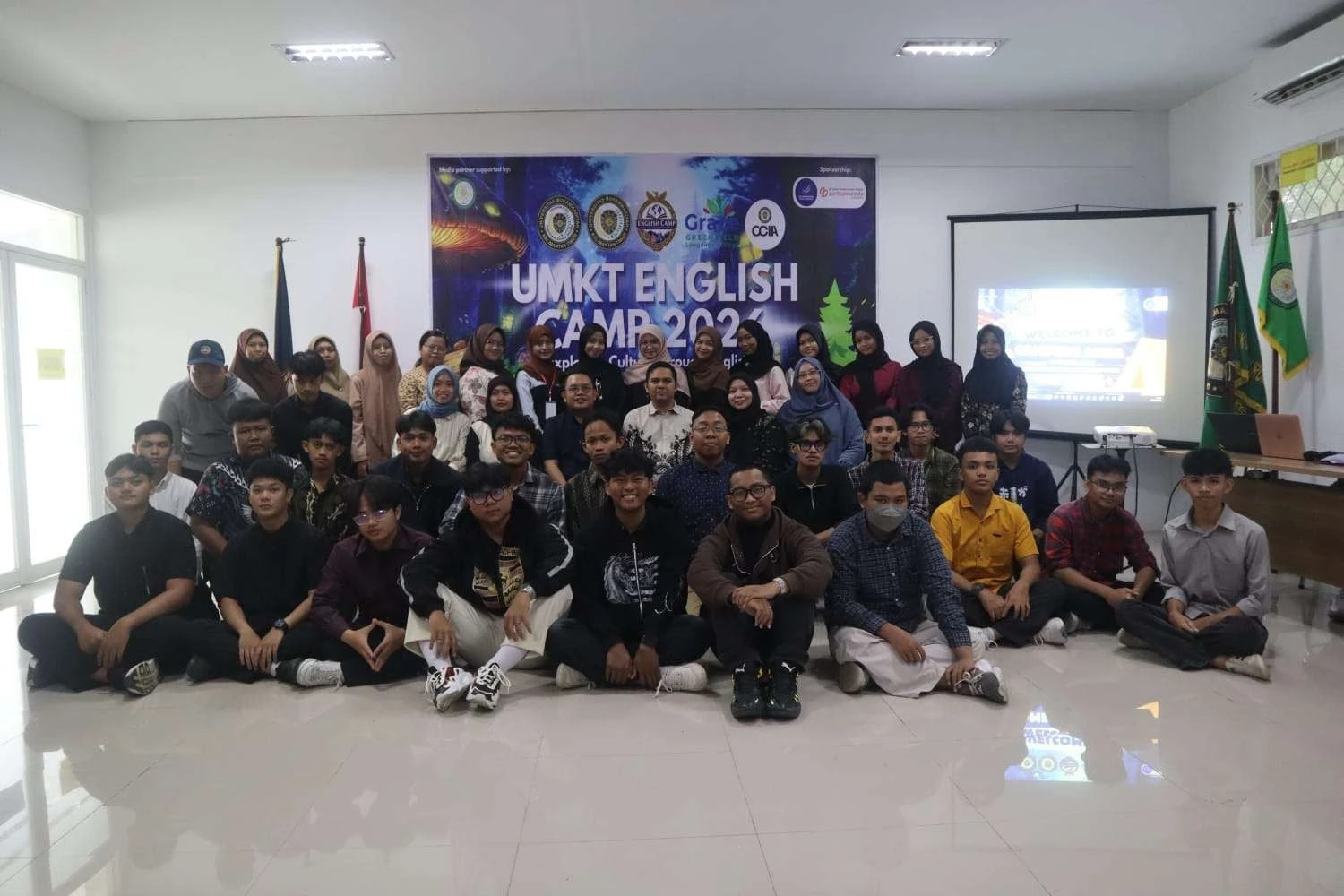 English Camp 2026 Jadi Ruang Pembelajaran Praktik Bahasa Inggris di UMKT