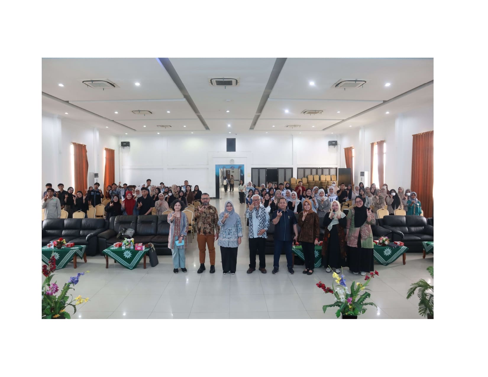Dosen FH UMKT Jadi Narasumber dalam Kegiatan Komnas HAM Goes to UMKT