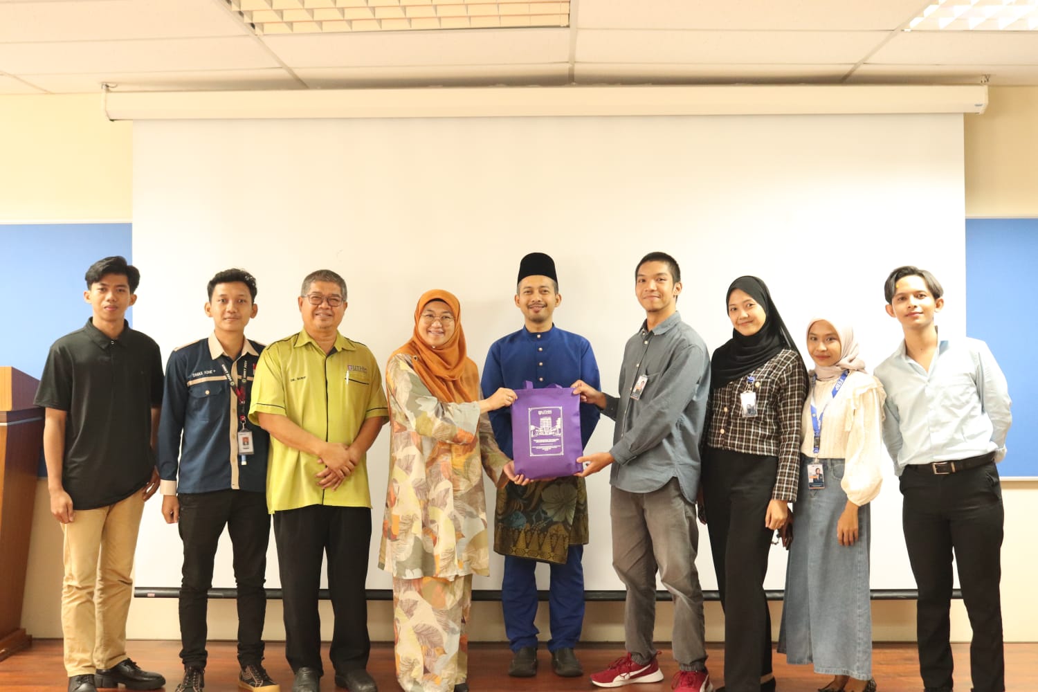 International Community Service Program