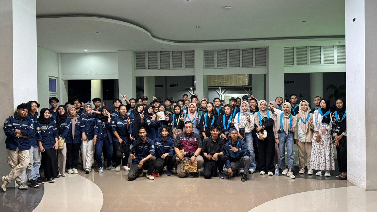 Mengenal Potensi Geowisata Kalimantan Timur: Sharing Session Bersama Ir. Fajar Alam di UMKT