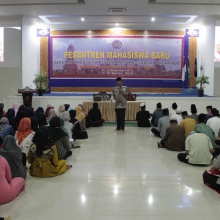 New student boarding