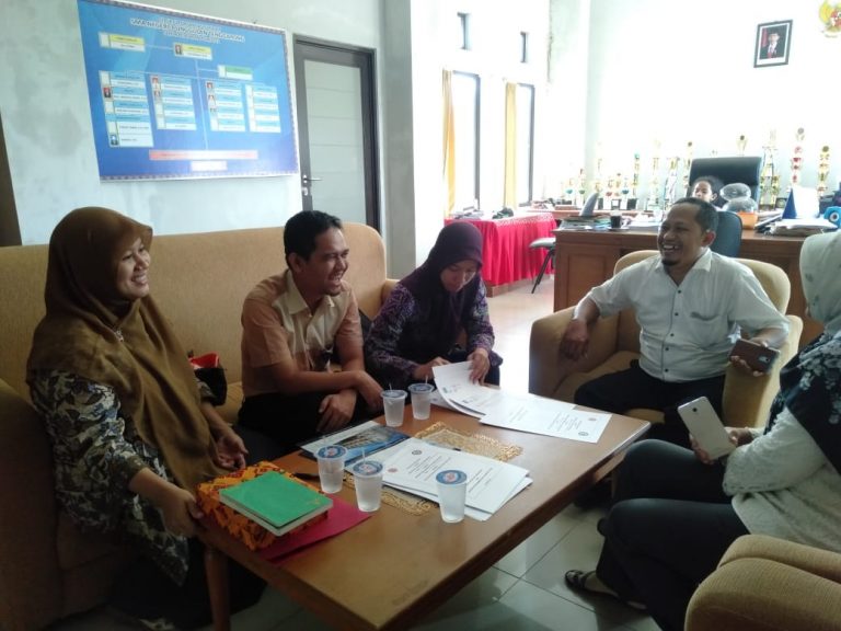 KERJASAMA DENGAN SMU 3 UNGGULAN TENGGARONG