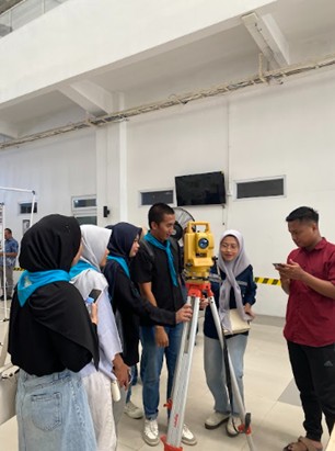 Pameran Riset dan Koleksi Geologi Geoumkt