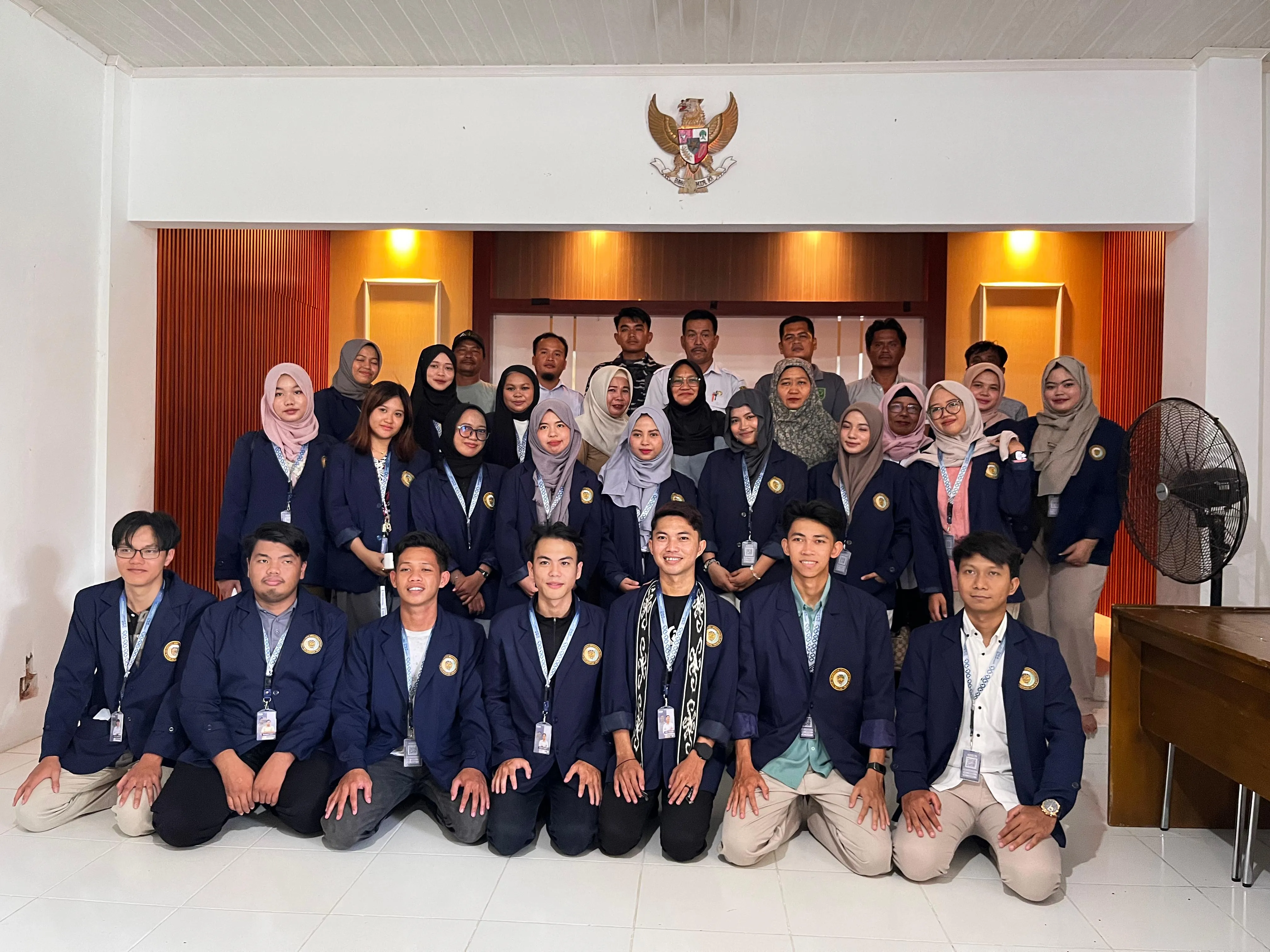 Penyambutan Mahasiswa KKN-PMM UMKT oleh Pemerintah Kampung Teluk Sulaiman, Biduk-Biduk, Berau