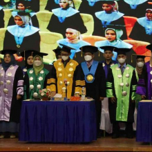 LUAR BIASA! Luluskan 1.038 Wisudawan, UMKT Kampus Swasta Terbaik Kaltim